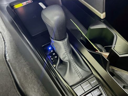 Used 2025 Toyota Camry LE FWD image 21