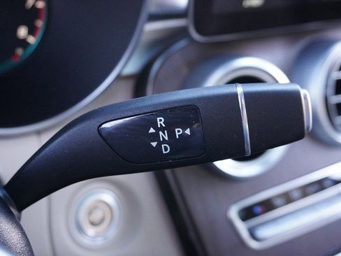 Used 2022 Mercedes-Benz GLC 300 GLC 300 image 52