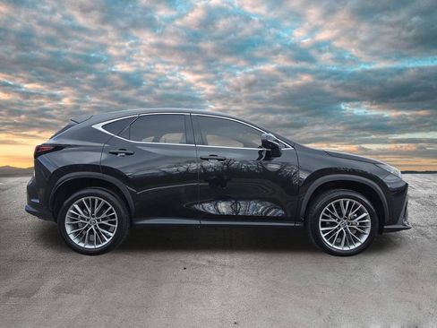 Certified 2025 Lexus NX 350h AWD w/ Accessory Package (2T) image 9