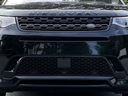 Used 2020 Land Rover Discovery Sport SE R-Dynamic image 11