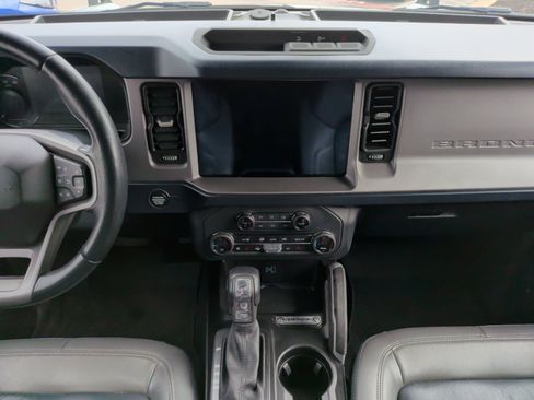 Used 2023 Ford Bronco Outer Banks image 33