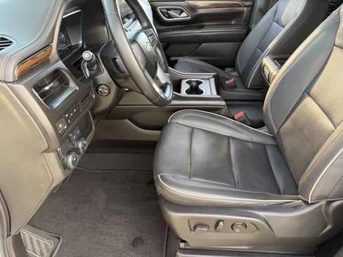 Used 2023 Chevrolet Tahoe Premier RWD image 20