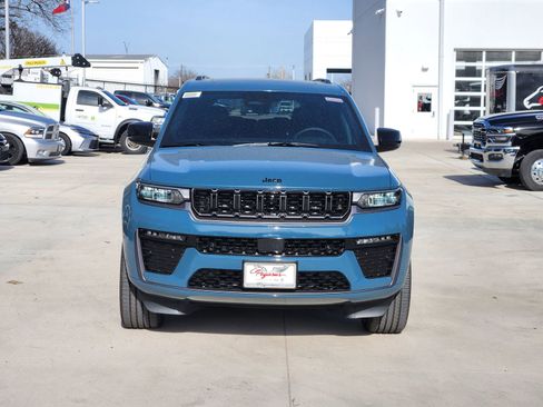 New 2026 Jeep Grand Cherokee L Limited image 6