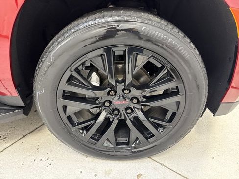 Used 2023 GMC Yukon SLT w/ SLT Premium Package AWD/4WD image 36