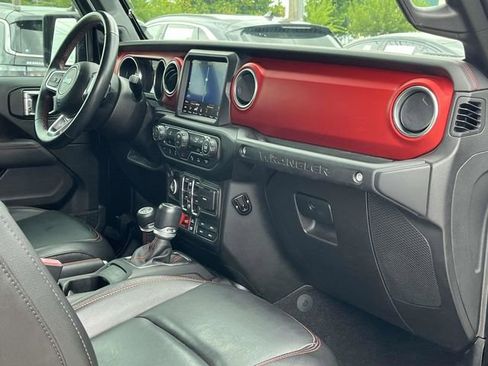 Certified 2021 Jeep Wrangler Unlimited Rubicon image 24