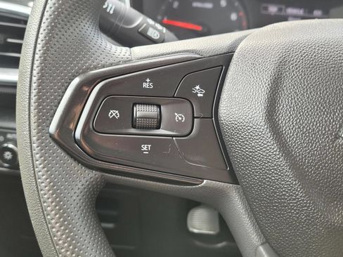 Used 2023 Chevrolet TrailBlazer LT w/ Convenience Package FWD image 32