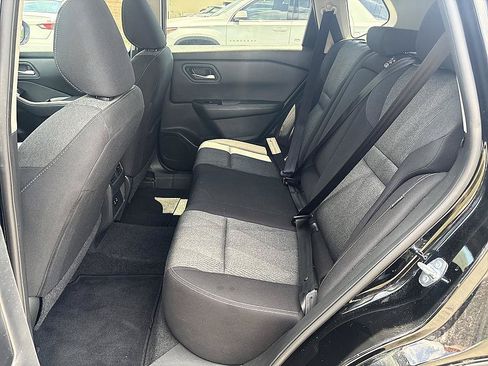 Certified 2024 Nissan Rogue SV AWD/4WD image 22