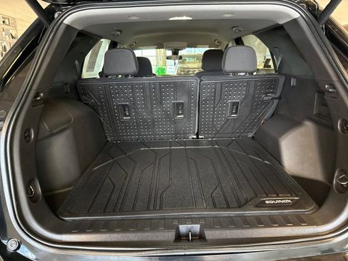 Used 2024 Chevrolet Equinox LT w/ LPO, Floor Liner Package image 26