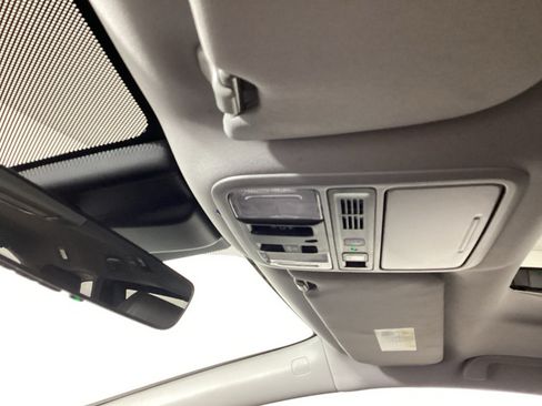 Used 2020 Honda Odyssey Elite image 36