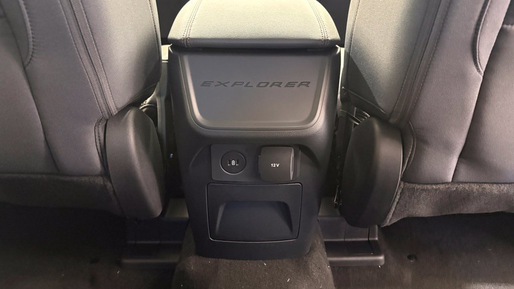 New 2026 Ford Explorer Active AWD/4WD image 37