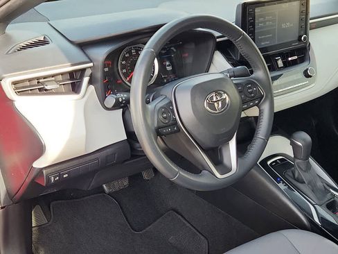Used 2022 Toyota Corolla SE image 10