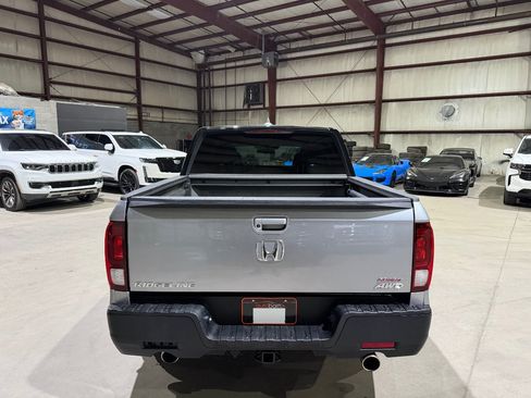 Used 2023 Honda Ridgeline Sport image 6