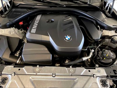 Certified 2025 BMW 330i Sedan w/ Premium Package image 17