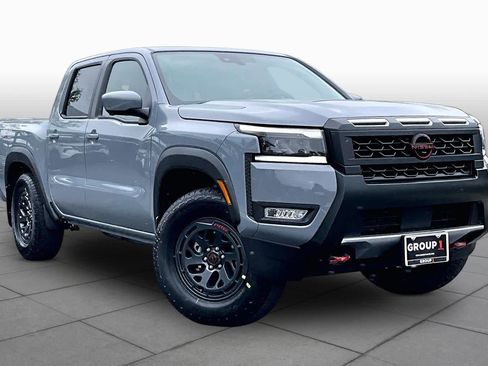 New 2026 Nissan Frontier Pro-X image 2