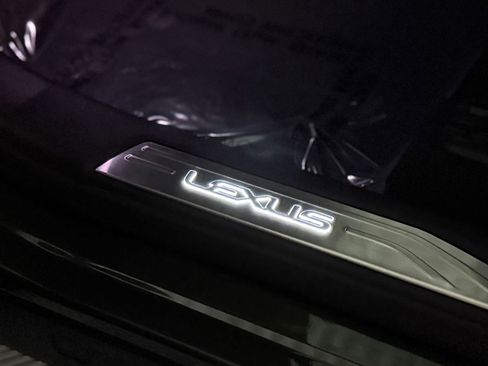 Used 2024 Lexus RX 350 AWD image 13