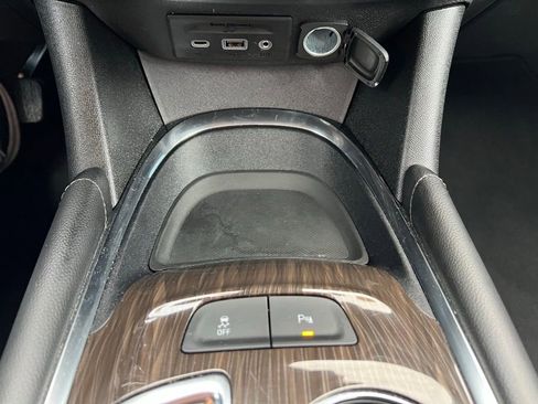 Used 2024 Chevrolet Malibu LT image 32