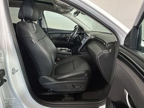 Certified 2024 Hyundai Tucson Limited AWD/4WD image 30