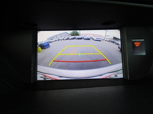 Used 2015 Lexus ES 300h w/ Premium Package w/Bamboo Trim image 18