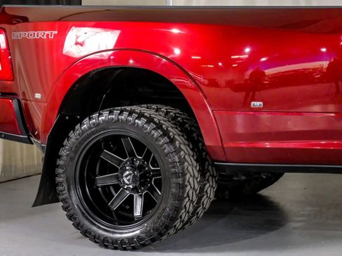 Used 2019 RAM 3500 Laramie image 7