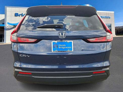 Used 2023 Honda CR-V EX image 5