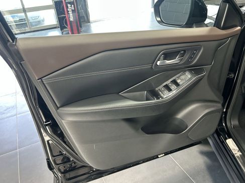 Certified 2023 Nissan Rogue SL AWD/4WD image 26