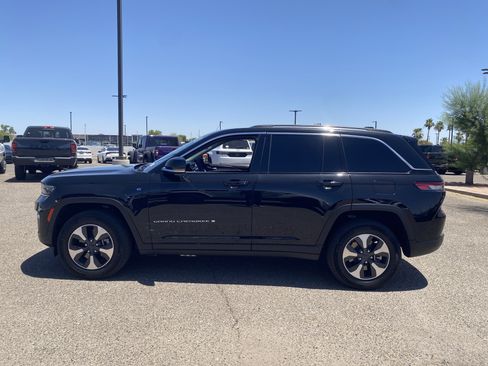 Certified 2024 Jeep Grand Cherokee Limited 4xe AWD/4WD image 3