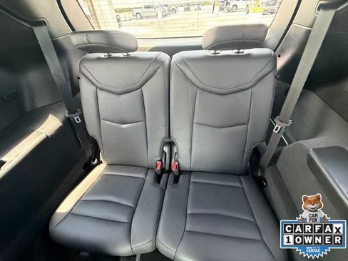 Used 2023 Cadillac XT6 Sport w/ Technology Package AWD/4WD image 11