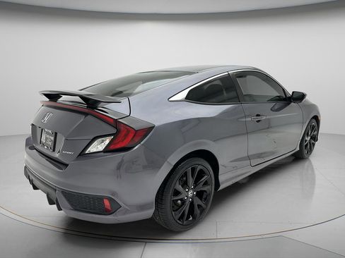 Used 2020 Honda Civic Sport image 4