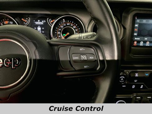 Used 2022 Jeep Wrangler Sport AWD/4WD image 10