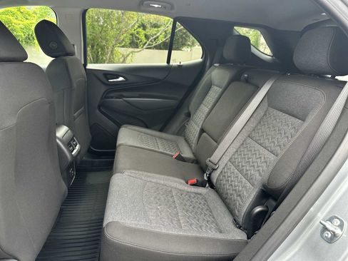 Certified 2024 Chevrolet Equinox LT FWD image 17