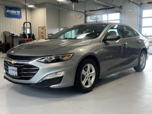 Used 2024 Chevrolet Malibu LT FWD image 6