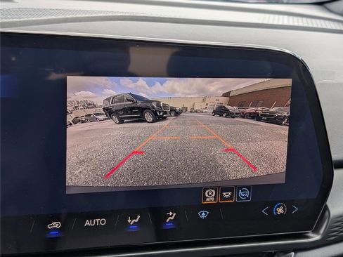 New 2026 Chevrolet Equinox EV LT image 21