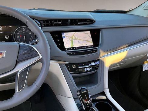 New 2026 Cadillac XT5 Premium Luxury w/ Driver Assist Package image 7