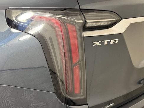 Used 2020 Cadillac XT6 Sport AWD/4WD image 14