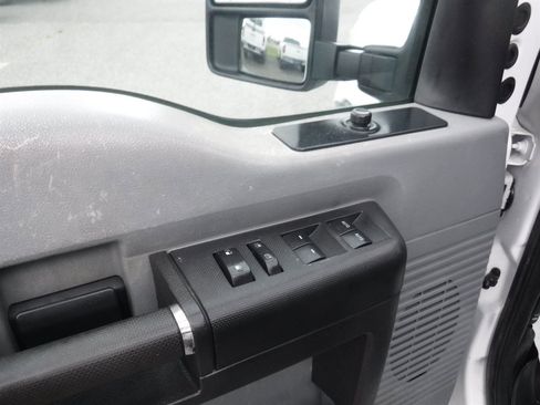 Used 2016 Ford F350 XL w/ Power Equipment Group image 13