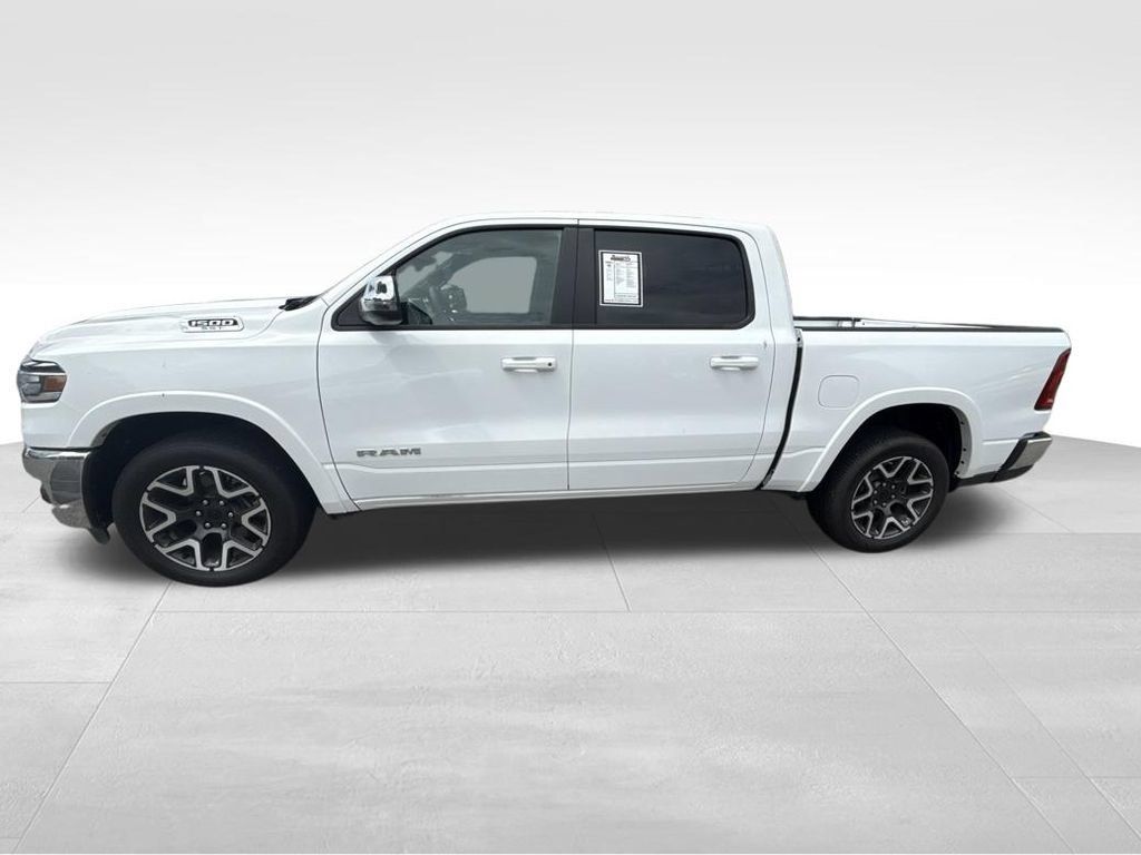 Used 2025 RAM 1500 Laramie AWD/4WD image 2