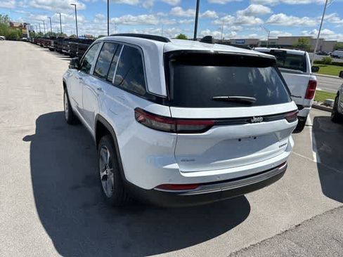 New 2026 Jeep Grand Cherokee Limited AWD/4WD image 9