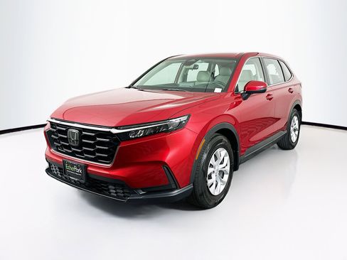 Used 2023 Honda CR-V LX image 3