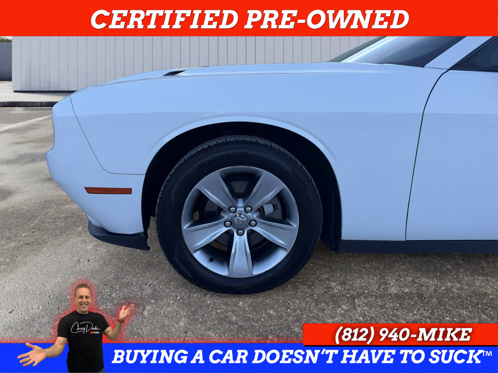 Used 2015 Dodge Challenger SXT w/ Driver Convenience Group RWD image 19
