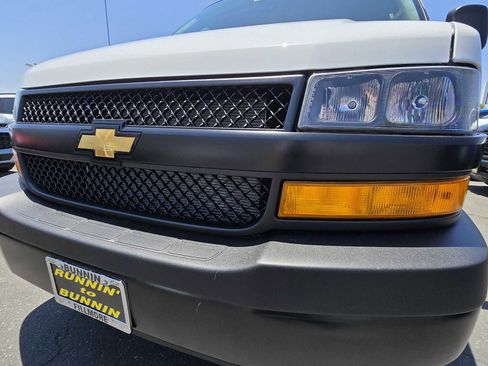 New 2025 Chevrolet Express 2500 w/ Driver Convenience Package image 28