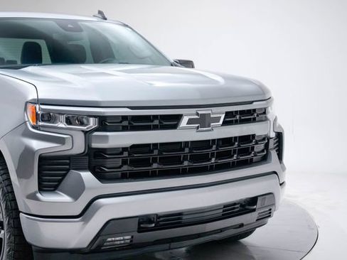 Used 2023 Chevrolet Silverado 1500 RST image 10
