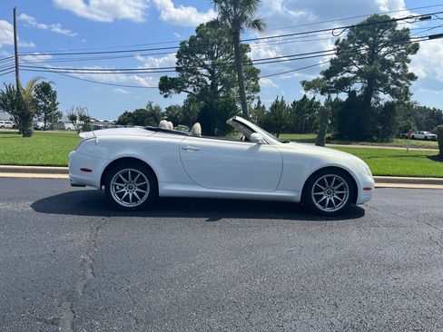 Used 2005 Lexus SC 430 Convertible RWD image 5