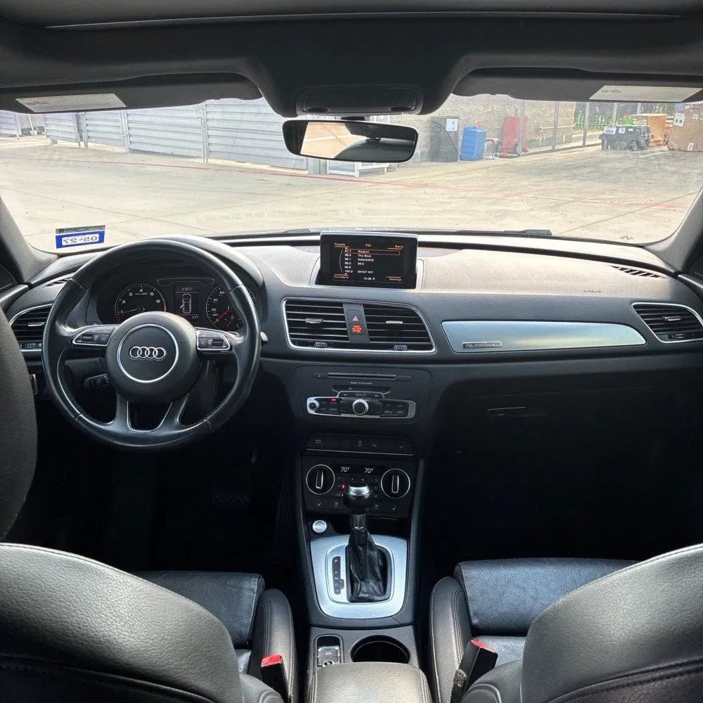 Used 2018 Audi Q3 2.0T Premium w/ Convenience Package AWD/4WD image 27