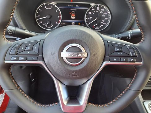 New 2025 Nissan Sentra SR w/ Trunk Package image 12