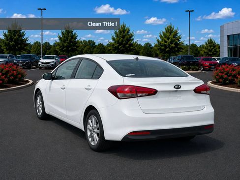 Used 2017 Kia Forte LX w/ LX Popular Package FWD image 3