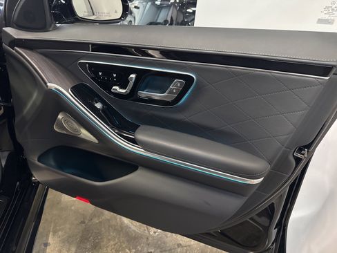 Used 2022 Mercedes-Benz S 580 4MATIC Sedan image 25