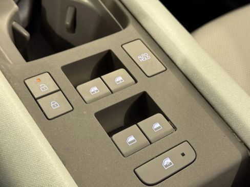 Used 2023 Hyundai Ioniq 6 SEL image 15