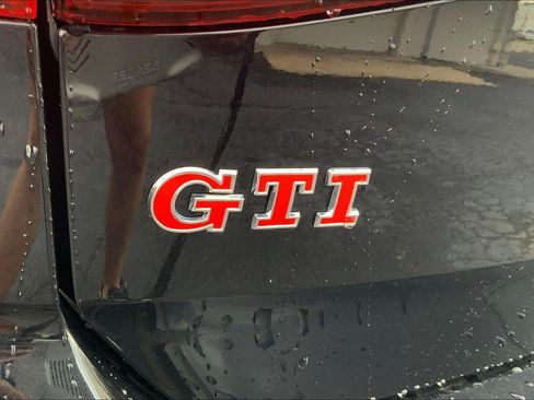 Used 2021 Volkswagen GTI S FWD image 30