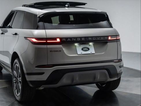 New 2026 Land Rover Range Rover Evoque S image 29