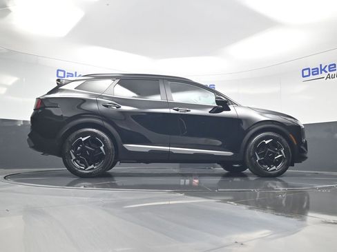 New 2026 Kia Sportage EX w/ EX Panorama Roof Package FWD image 47
